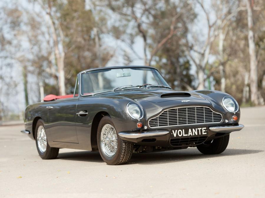  Aston Martin DB6 Volante (3635/R) 1967 года  (фото 1 из 32)